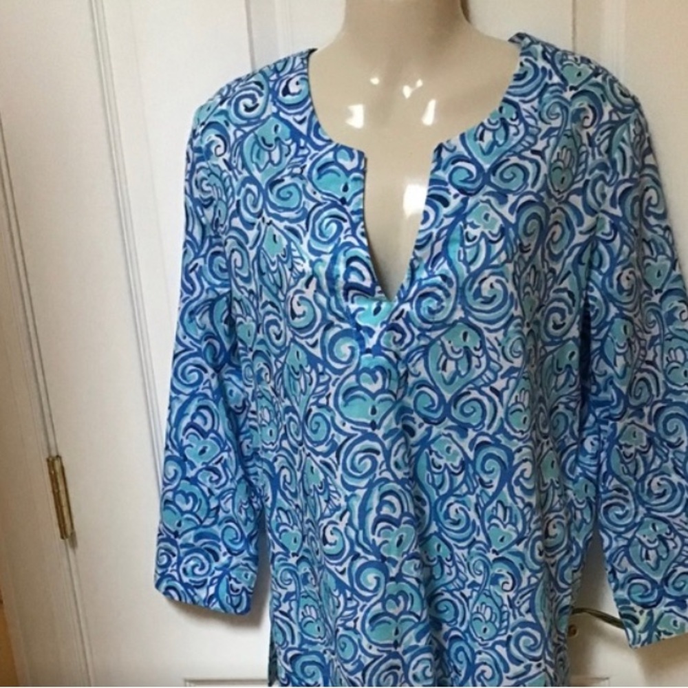 Lilly Pulitzer ocean blue tunic 3/4 length sleeves
